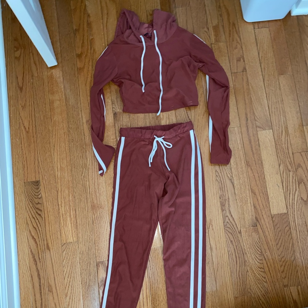 Fashion nova legging set